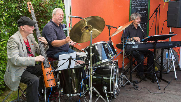 Happy Swing beim 16. Ahrenshooper Jazzfest