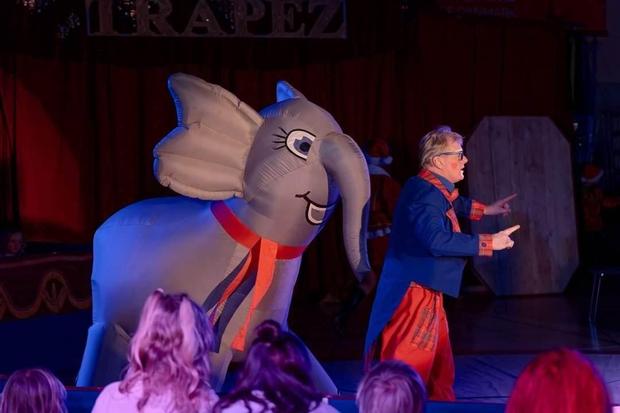 Clowns im Weihnachtscircus