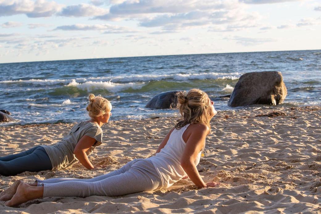 Abendyoga (c) Kurverwaltung Goehren Martin Stoever