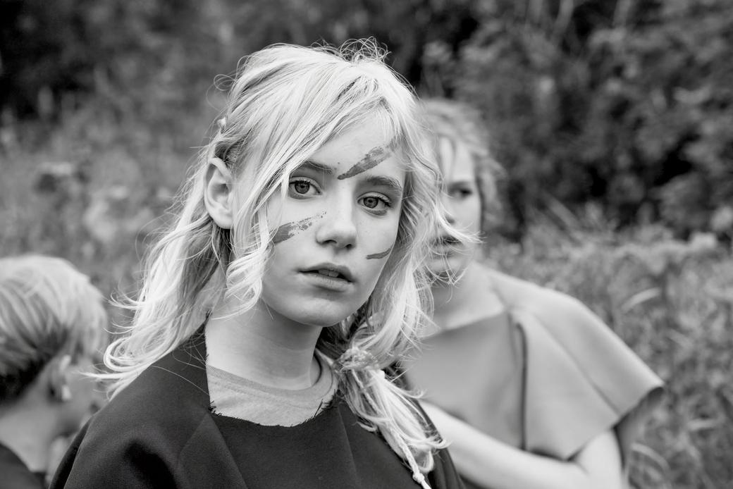 Foto_Maedchen-bemalt_Buettner