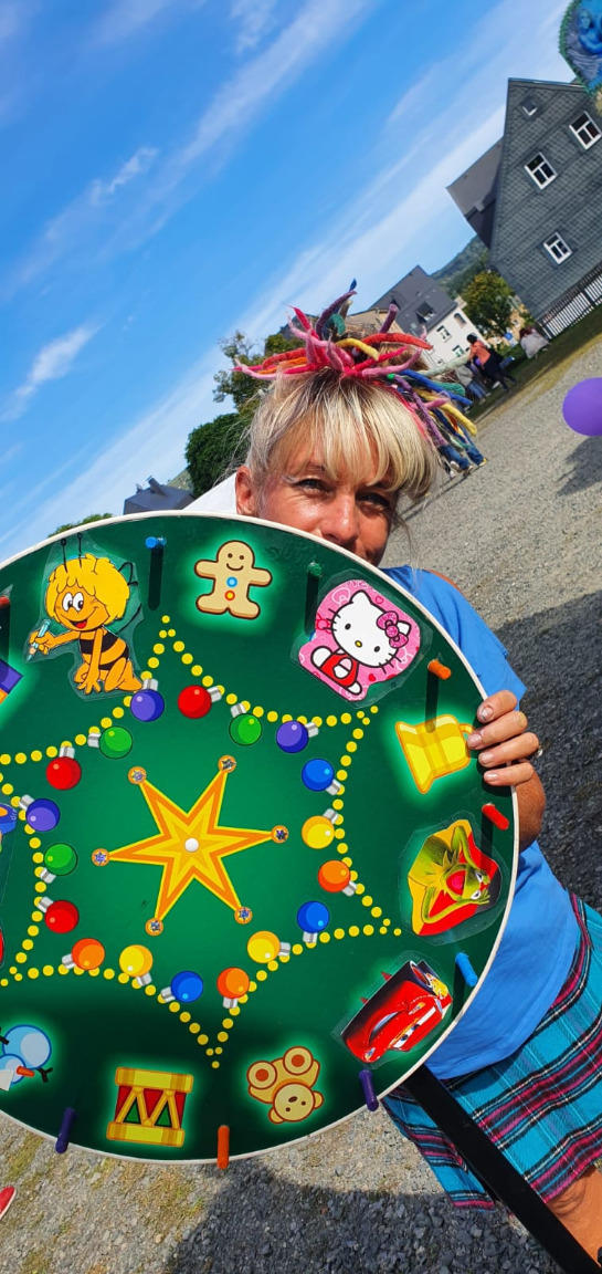 Kinderquatsch mit Biene