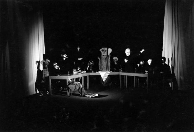 Maskenchor II