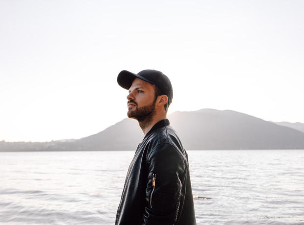 Musik mit Nick March · BLAUER MITTWOCH