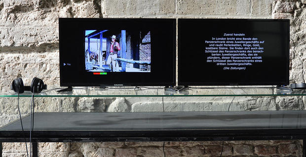 El Dorado oder Die Python selber würgen (Rio Bravo), Jürgen Heiter, 2007, 2-Kanal-Video-Installation