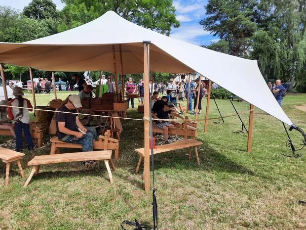 Schnitzmobil Zelt Festival