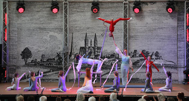 Revueshow des Fritz Reuter Ensembles