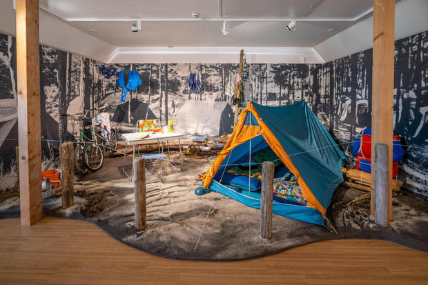 Campingecke in Ausstellung