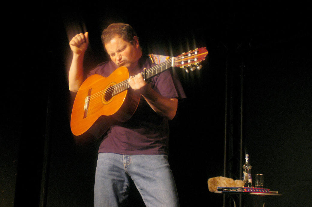 Vorsichtig bissig