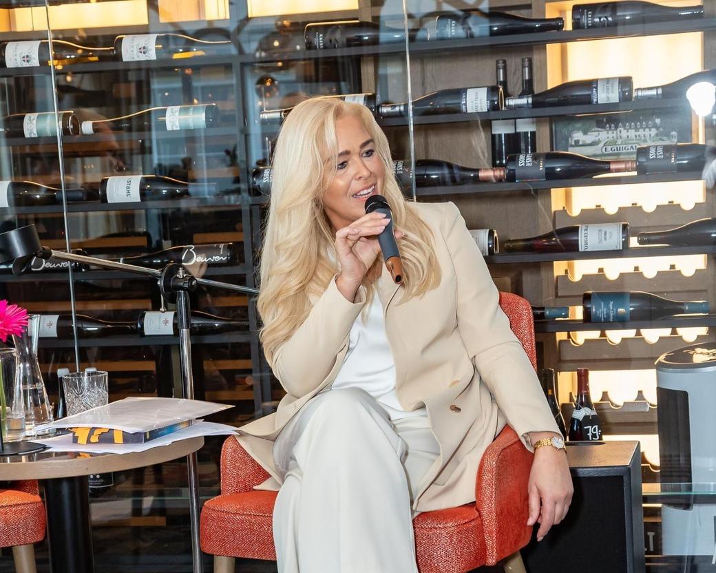 Wogende Wellen - exklusive Lesung mit Caren Benedikt