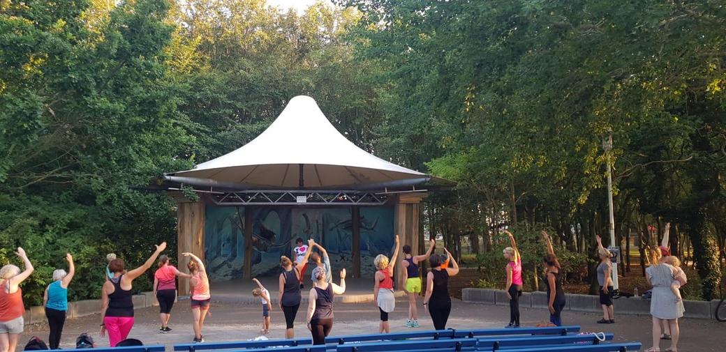 Zumba® mit Bettina Herrmann | Graal-Müritz