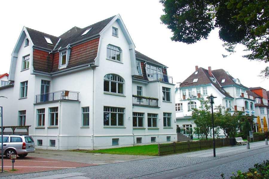 Mother-child clinic »Strandpark« Kühlungsborn